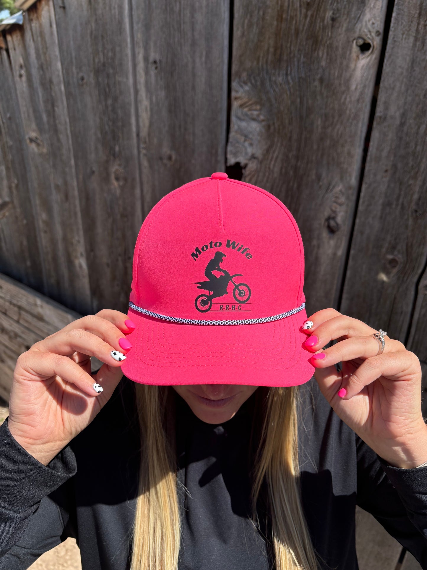 Moto Wife Trucker Hat – Fun & Bold Design for Adventure-Loving Women